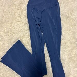 Offline Aeire Flare Leggings